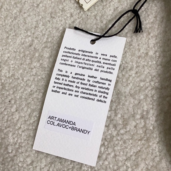 NWT, DIVNA FIRENZA, CROSSBODY LEATHER  BAG - Picture 16 of 16